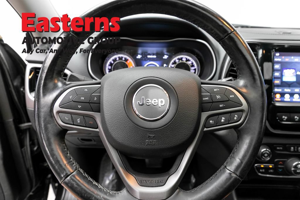 Used 2021 Jeep Cherokee Limited w/ Mopar Interior Package AWD/4WD image 10