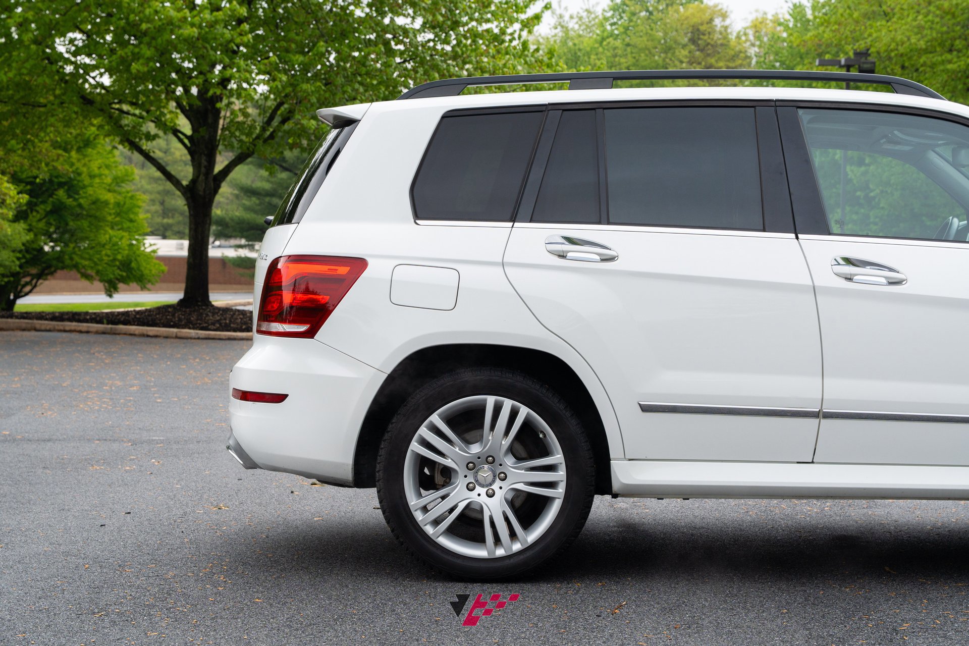 Used 2015 Mercedes-Benz GLK 350 4MATIC image 14