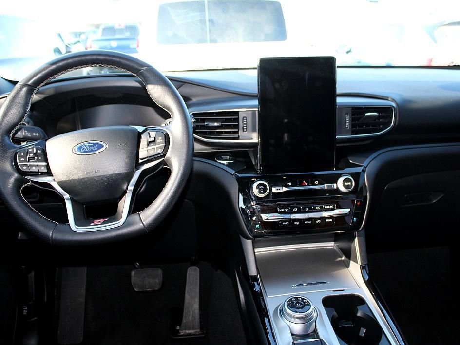 Used 2022 Ford Explorer ST w/ Equipment Group 401A AWD/4WD image 41