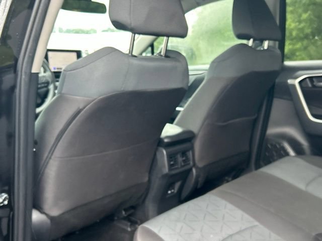 Certified 2025 Toyota RAV4 XLE AWD/4WD image 34