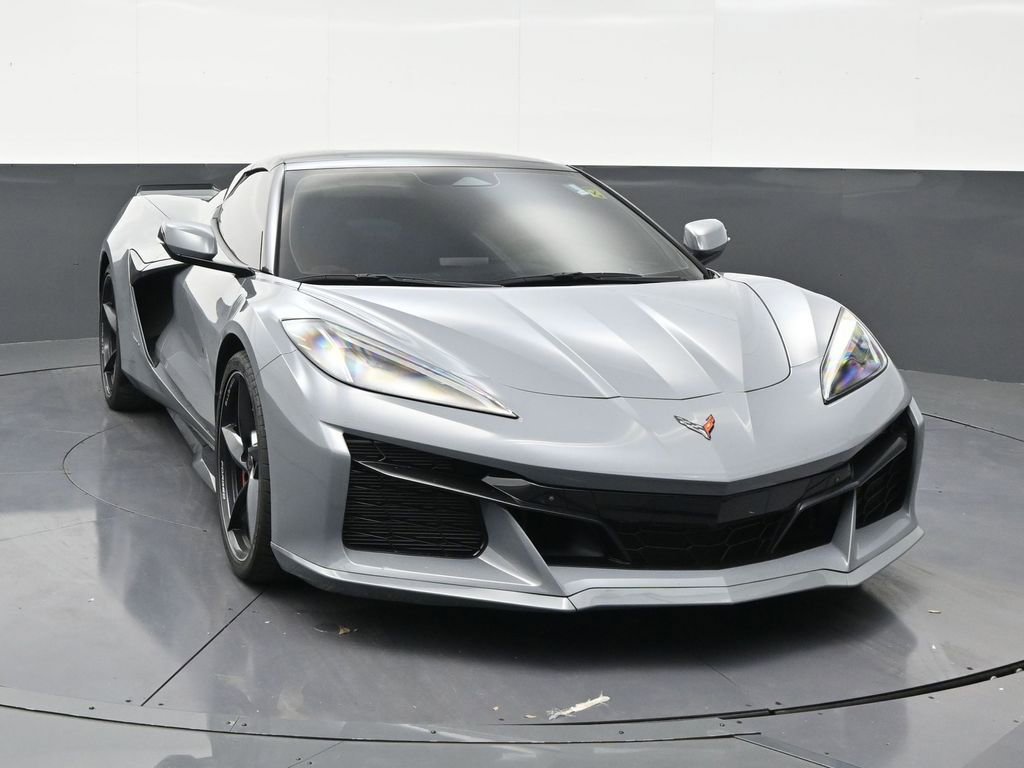 Used 2025 Chevrolet Corvette E-Ray w/ Stealth Interior Trim Package image 7