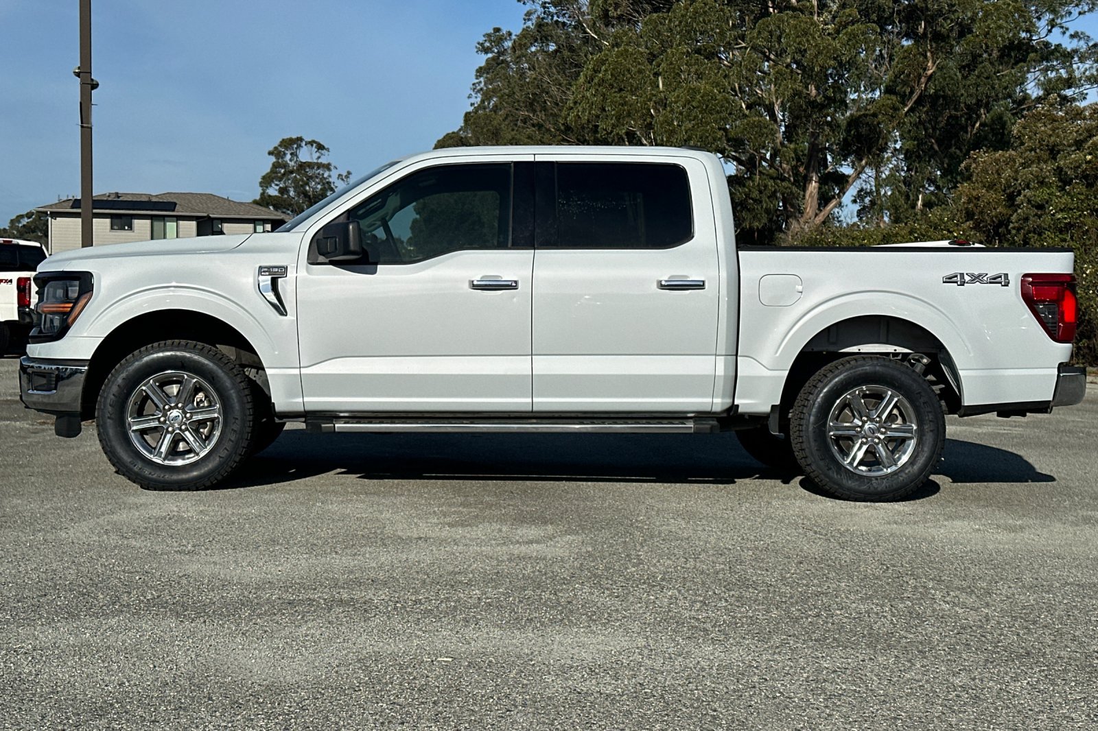 Used 2025 Ford F150 XLT w/ Equipment Group 301A Standard AWD/4WD image 2