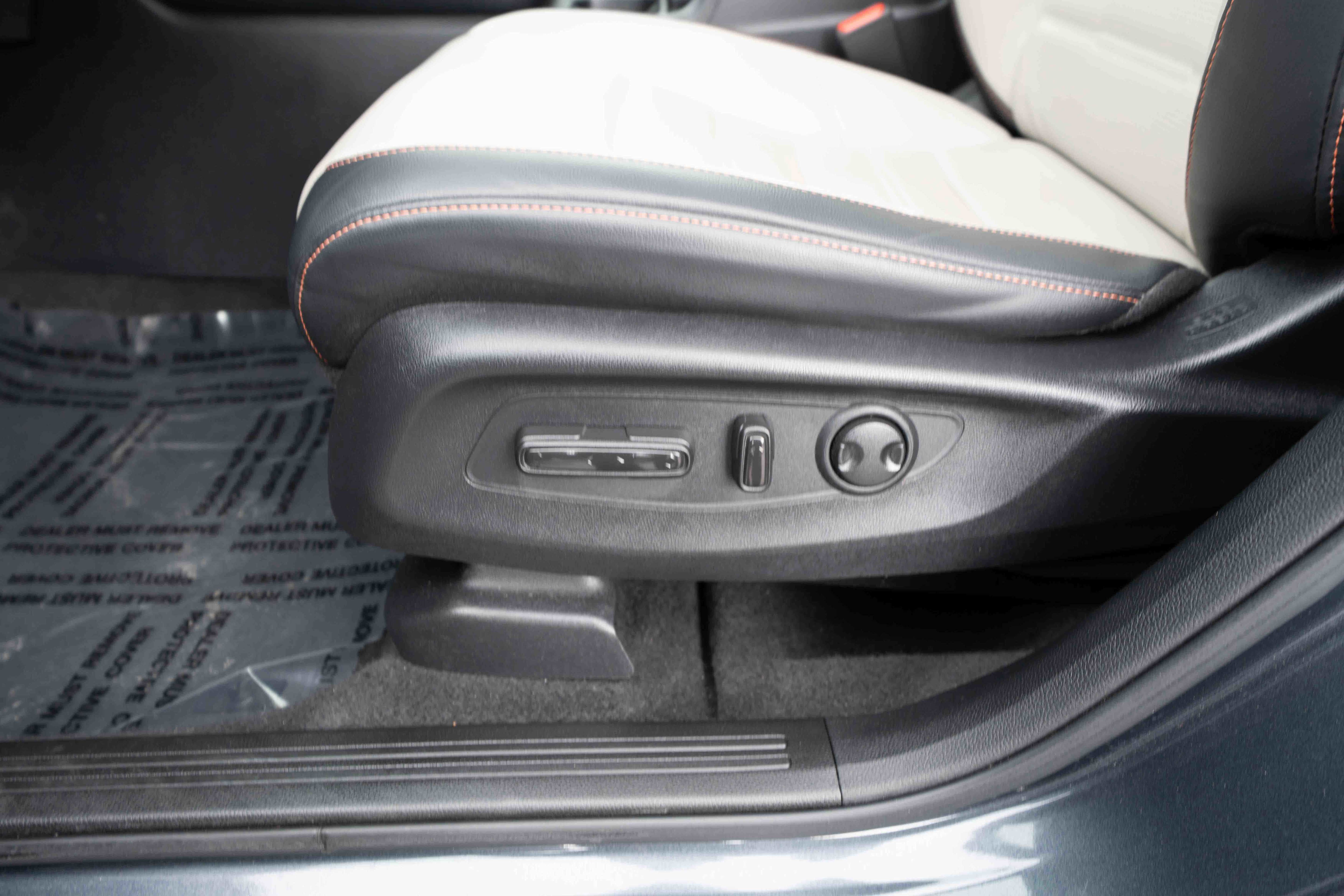 Certified 2023 Honda CR-V Sport Touring image 12