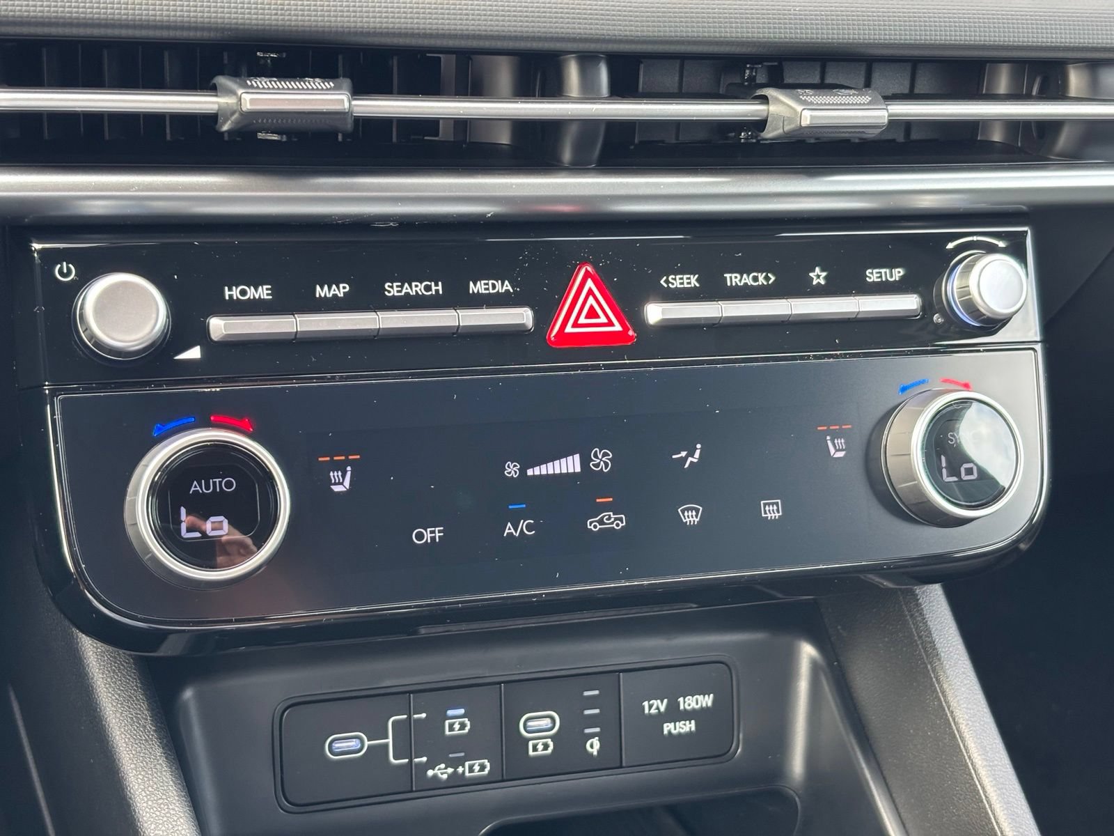 New 2026 Hyundai Santa Cruz SEL FWD image 23