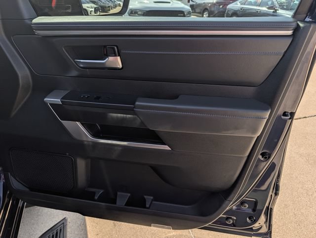 Used 2023 Toyota Sequoia Platinum AWD/4WD image 34