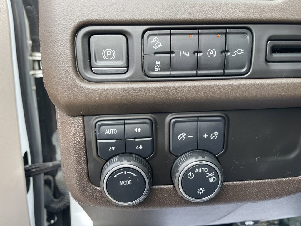 Used 2021 Chevrolet Tahoe Z71 image 6