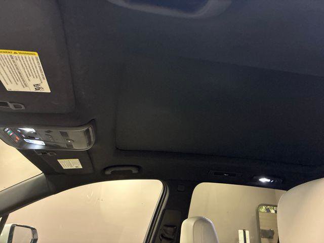 Used 2023 Cadillac XT6 Sport w/ Technology Package AWD/4WD image 54