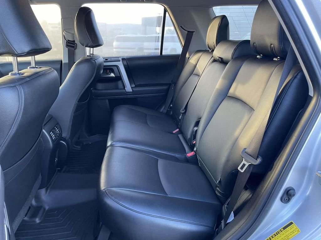 Used 2022 Toyota 4Runner SR5 image 3