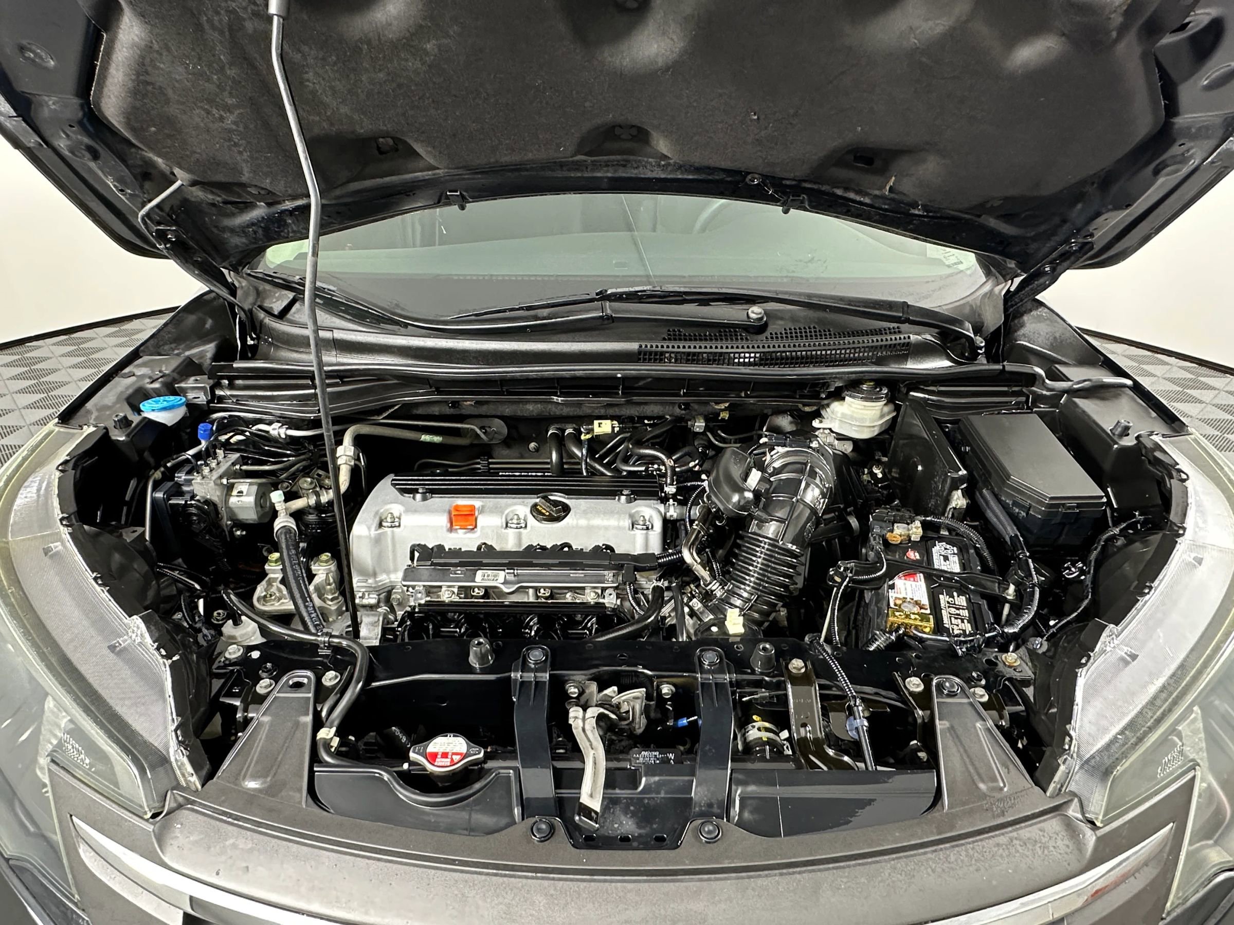 Used 2014 Honda CR-V LX image 16