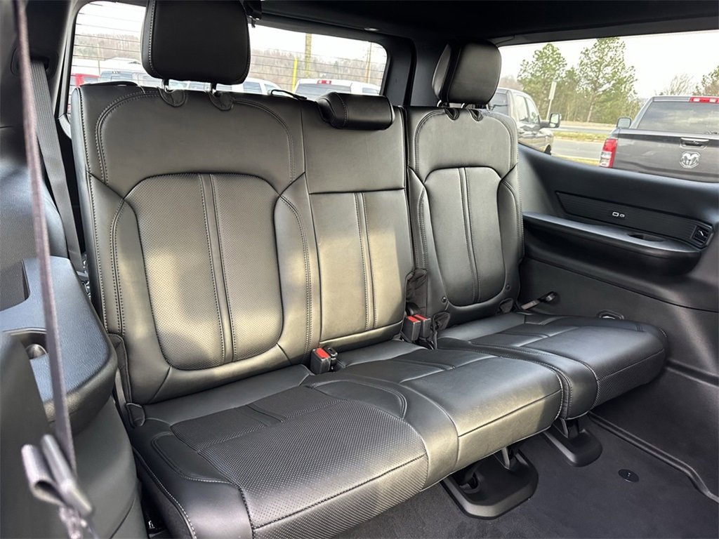 New 2025 Jeep Wagoneer Series II w/ Convenience Group I image 19