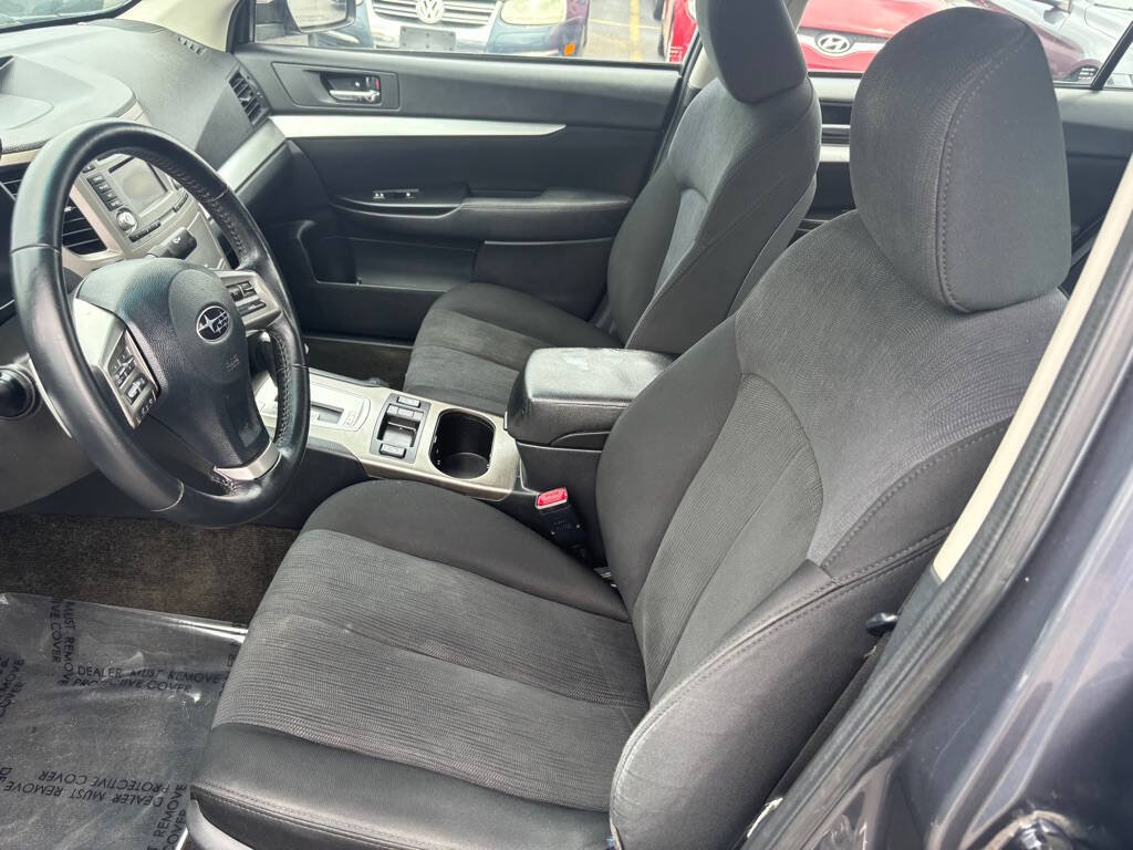 Used 2014 Subaru Legacy 2.5i Premium AWD/4WD image 7