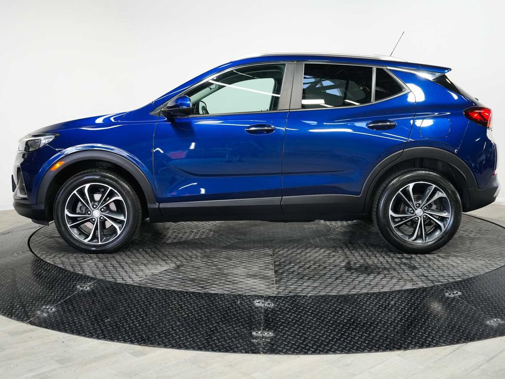 Used 2023 Buick Encore GX Select AWD/4WD image 4