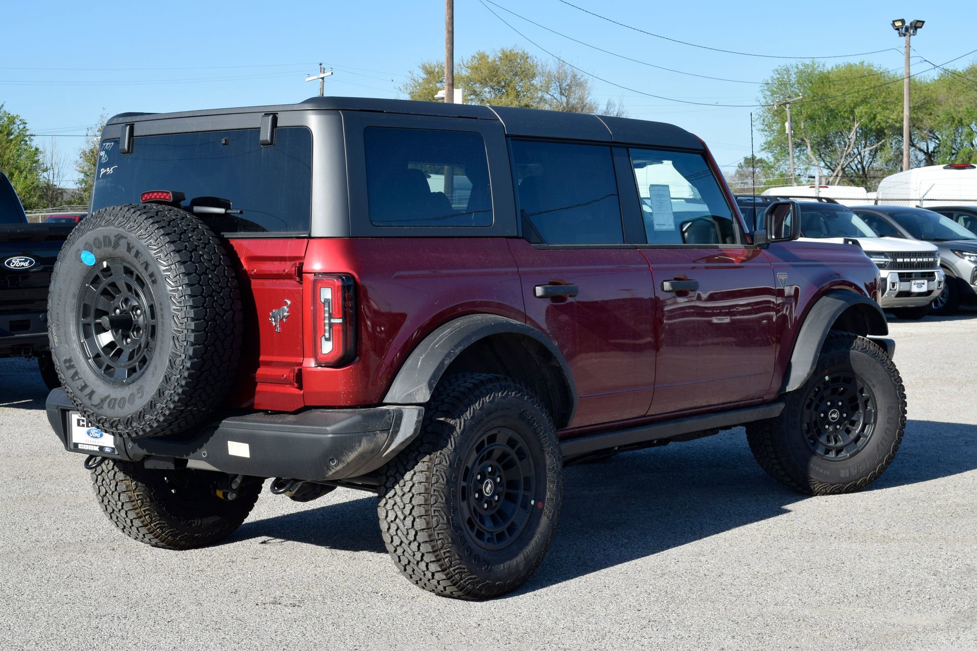 New 2026 Ford Bronco Badlands image 6