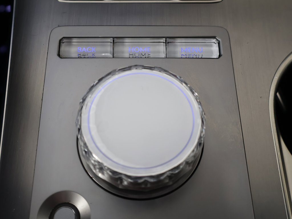 Used 2026 Genesis GV70 2.5T Select image 54