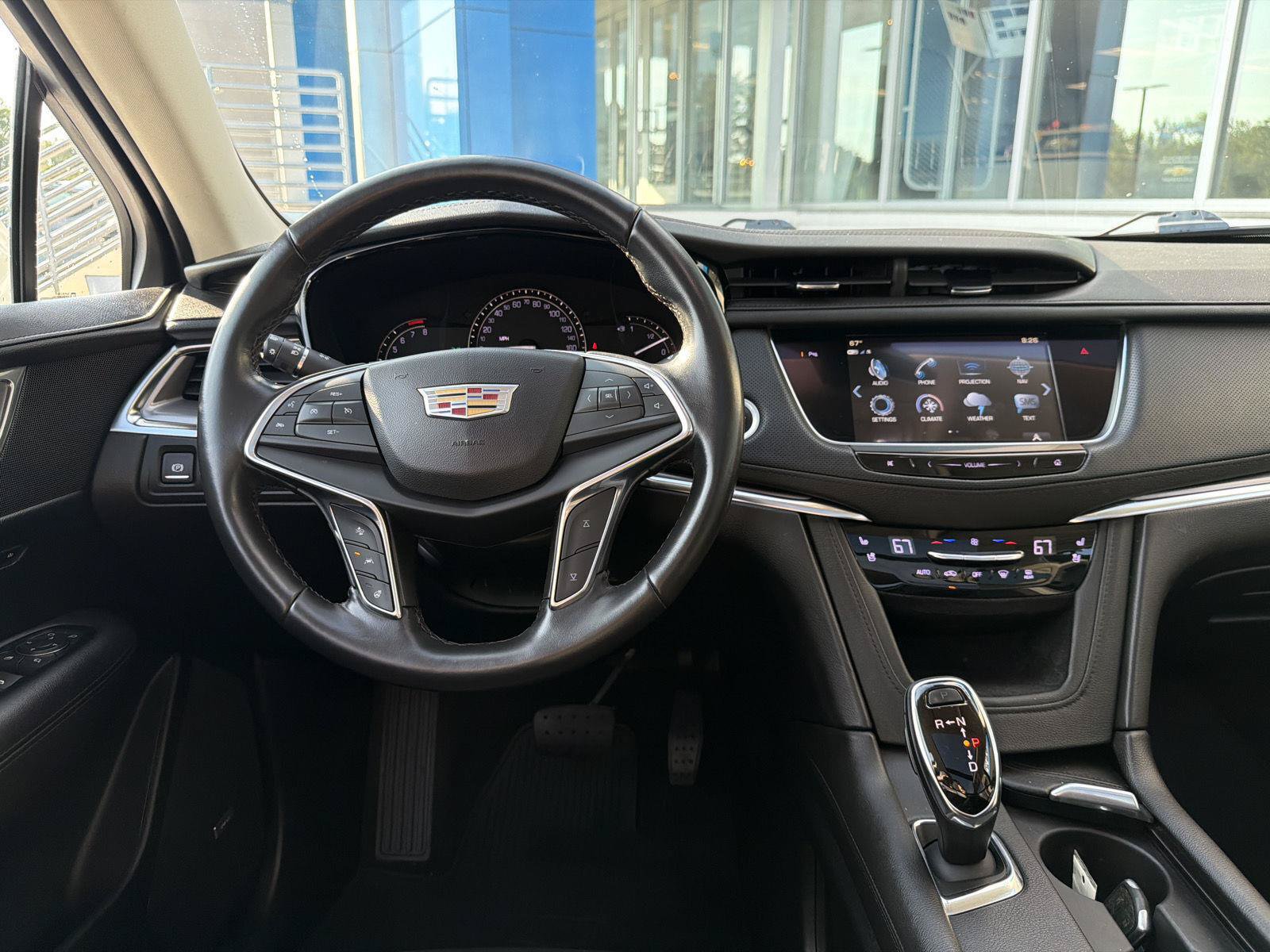 Used 2019 Cadillac XT5 Premium Luxury AWD/4WD image 19