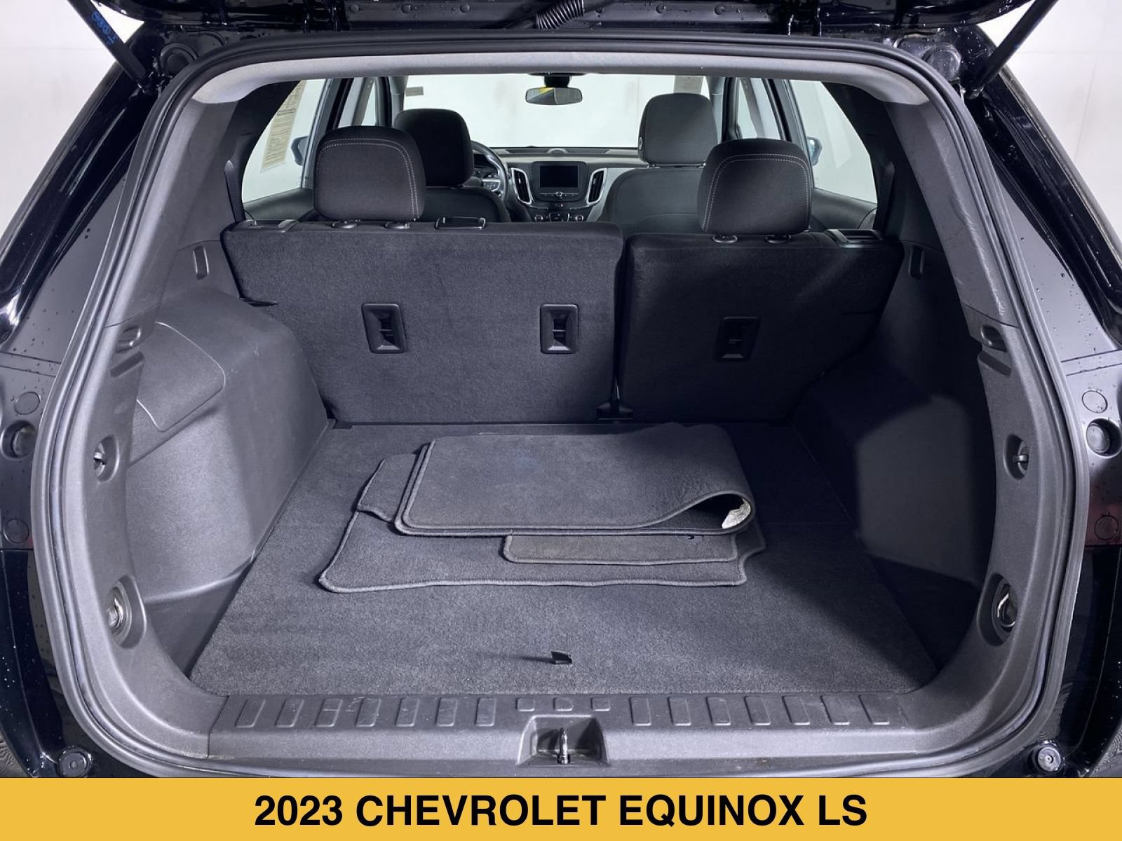 Certified 2023 Chevrolet Equinox LS FWD image 13