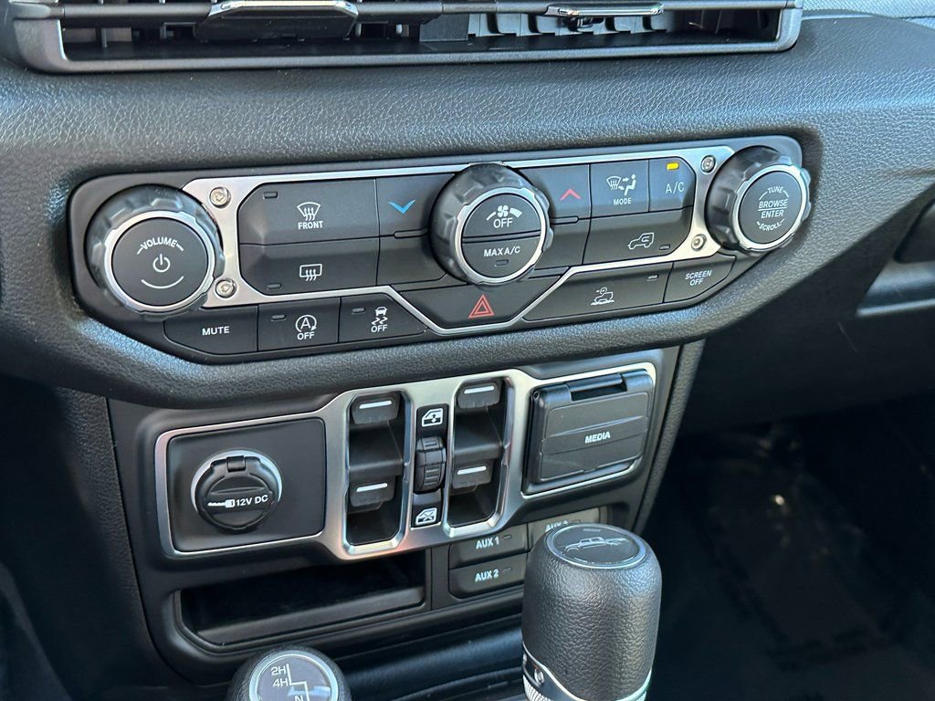 New 2026 Jeep Gladiator Sport AWD/4WD image 24