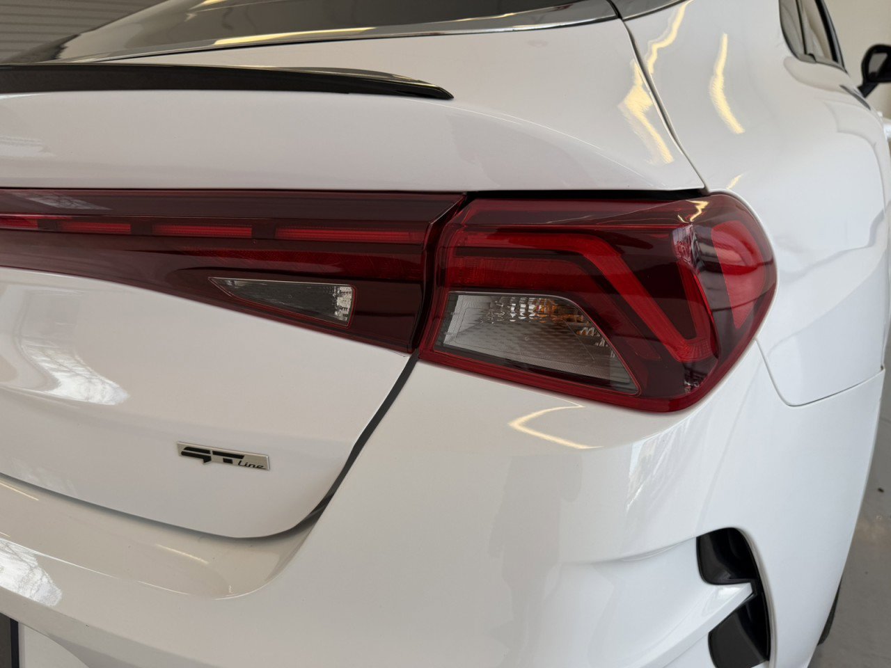 Used 2023 Kia K5 GT-Line image 35