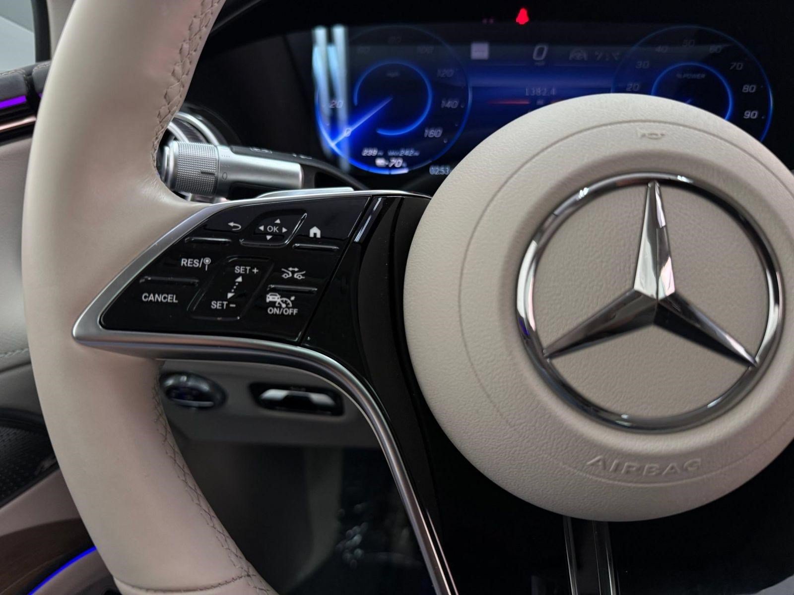 Certified 2023 Mercedes-Benz EQS 580 4MATIC Sedan image 13