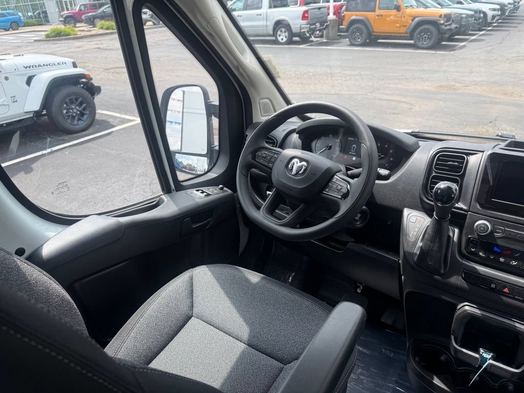 New 2026 RAM ProMaster 2500 w/ Convenience Group FWD image 39
