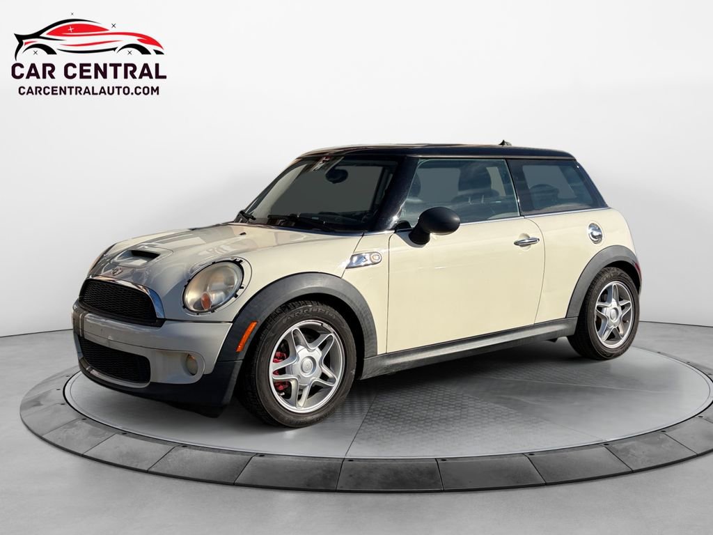 Used 2008 MINI Cooper S image 1