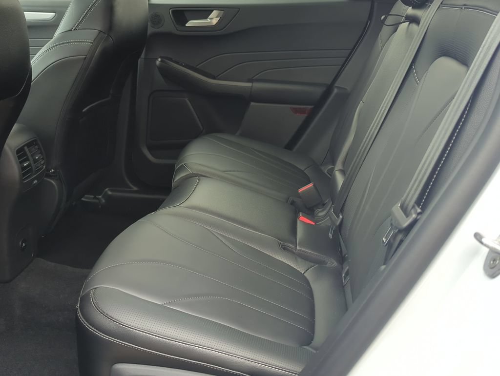 Used 2025 Ford Escape SE w/ PHEV Premium Package FWD image 23