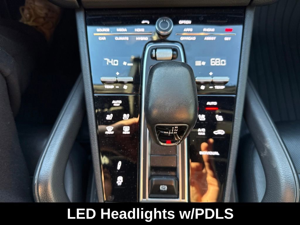 Used 2019 Porsche Cayenne E-Hybrid image 20