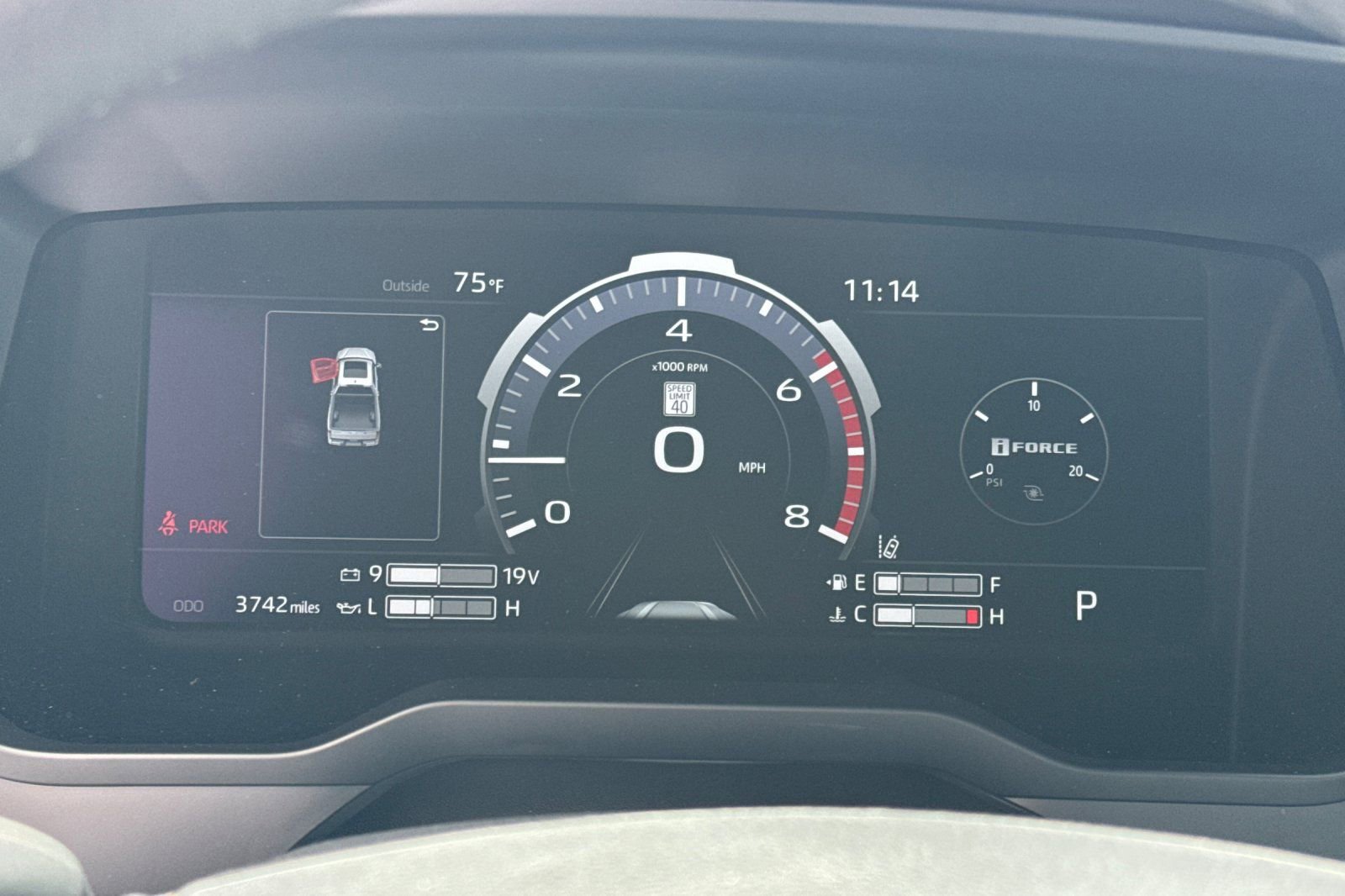 Certified 2025 Toyota Tundra Limited AWD/4WD image 32