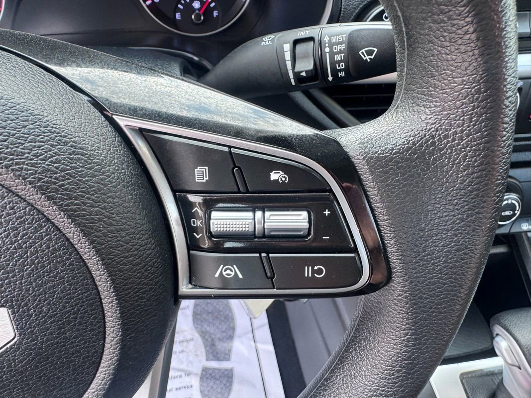 Used 2024 Kia Forte LXS image 18
