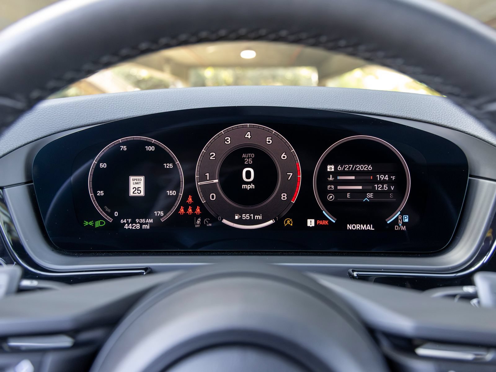 Certified 2025 Porsche Cayenne AWD/4WD image 39