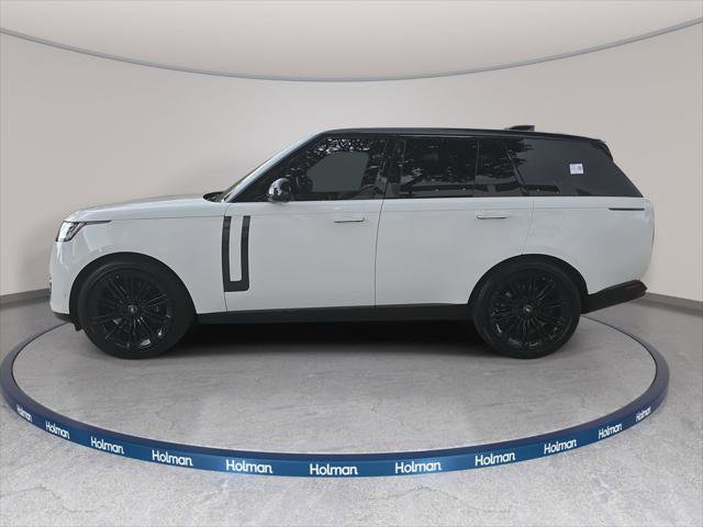 Used 2025 Land Rover Range Rover SE AWD/4WD image 9