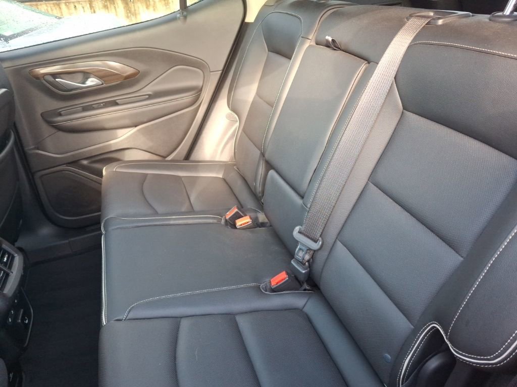 Used 2018 GMC Terrain Denali w/ Advanced Safety Package image 13