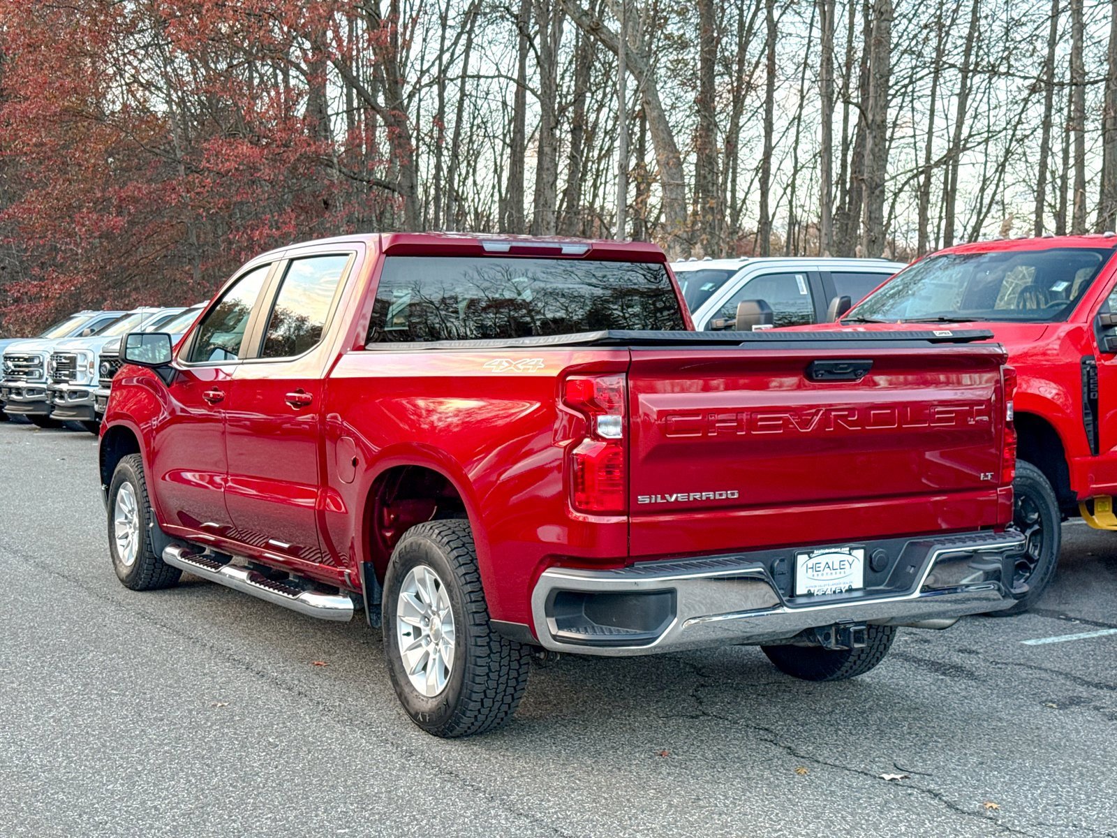 Used 2023 Chevrolet Silverado 1500 LT image 4