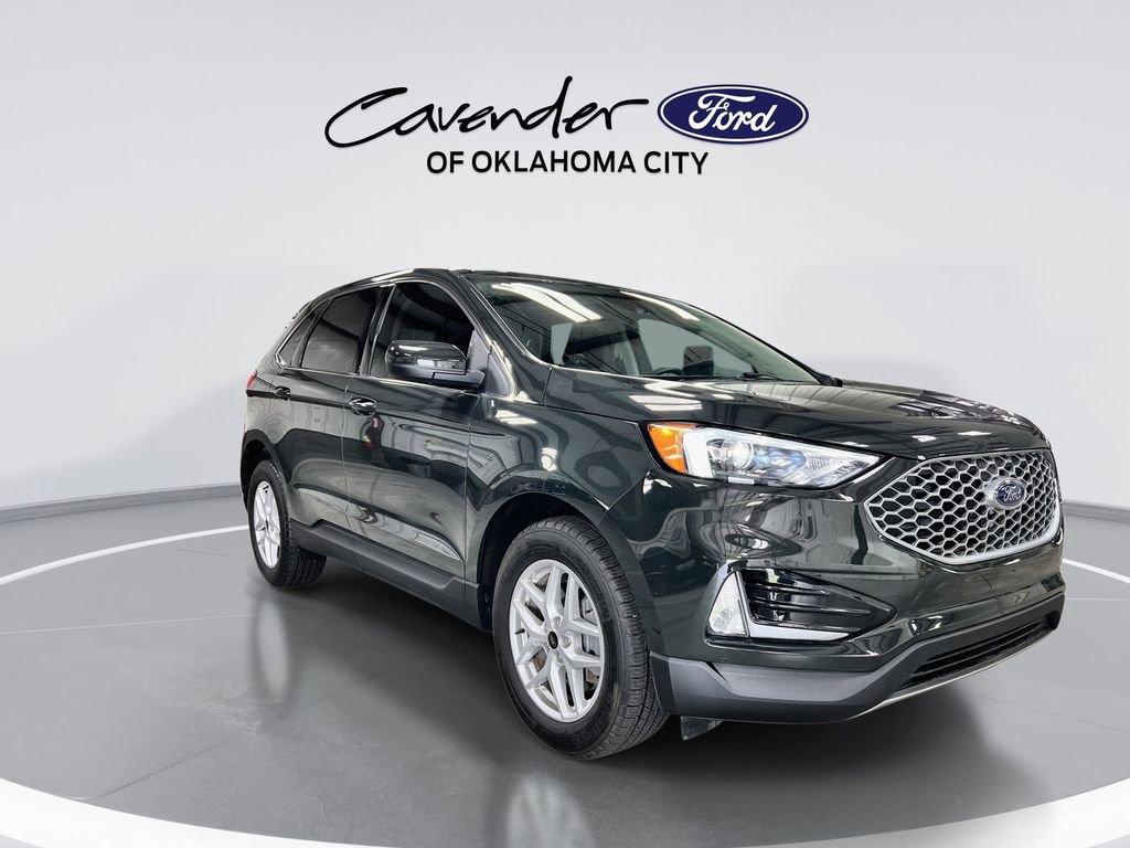Used 2024 Ford Edge SEL w/ Convenience Package AWD/4WD image 2