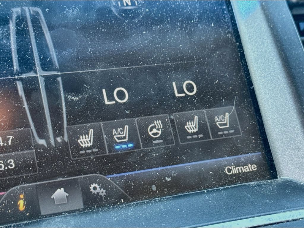 Used 2015 Lincoln MKS AWD w/ Equipment Group 101A image 16