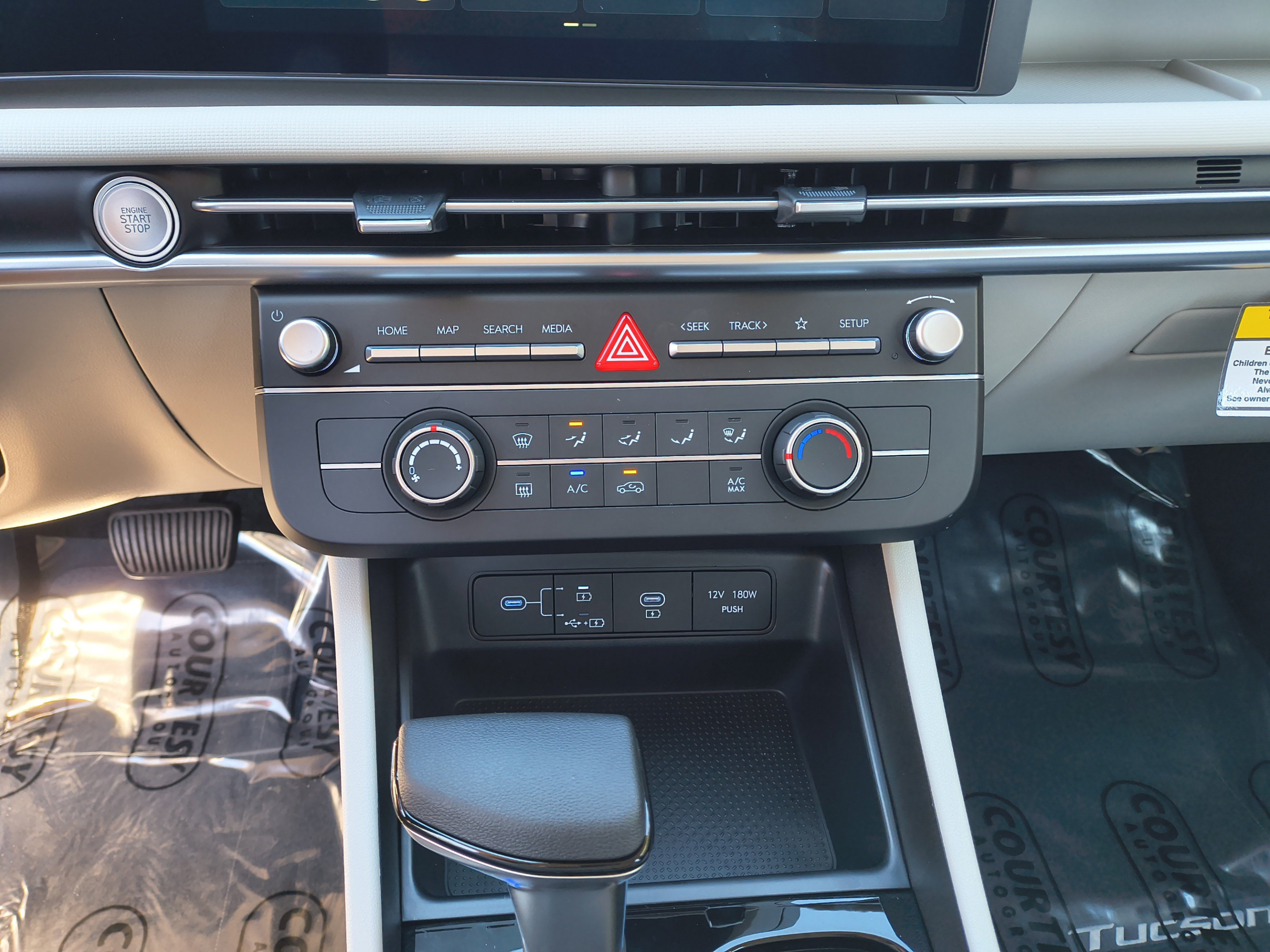 New 2026 Hyundai Tucson SE FWD image 23