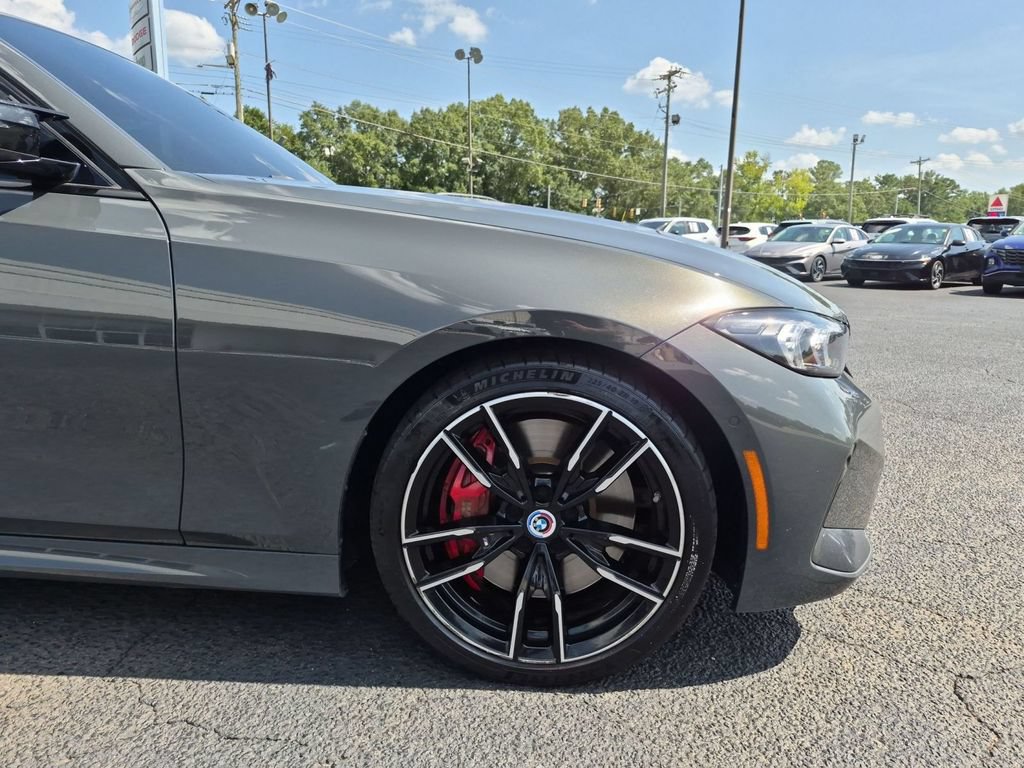 Used 2023 BMW M340i RWD image 11