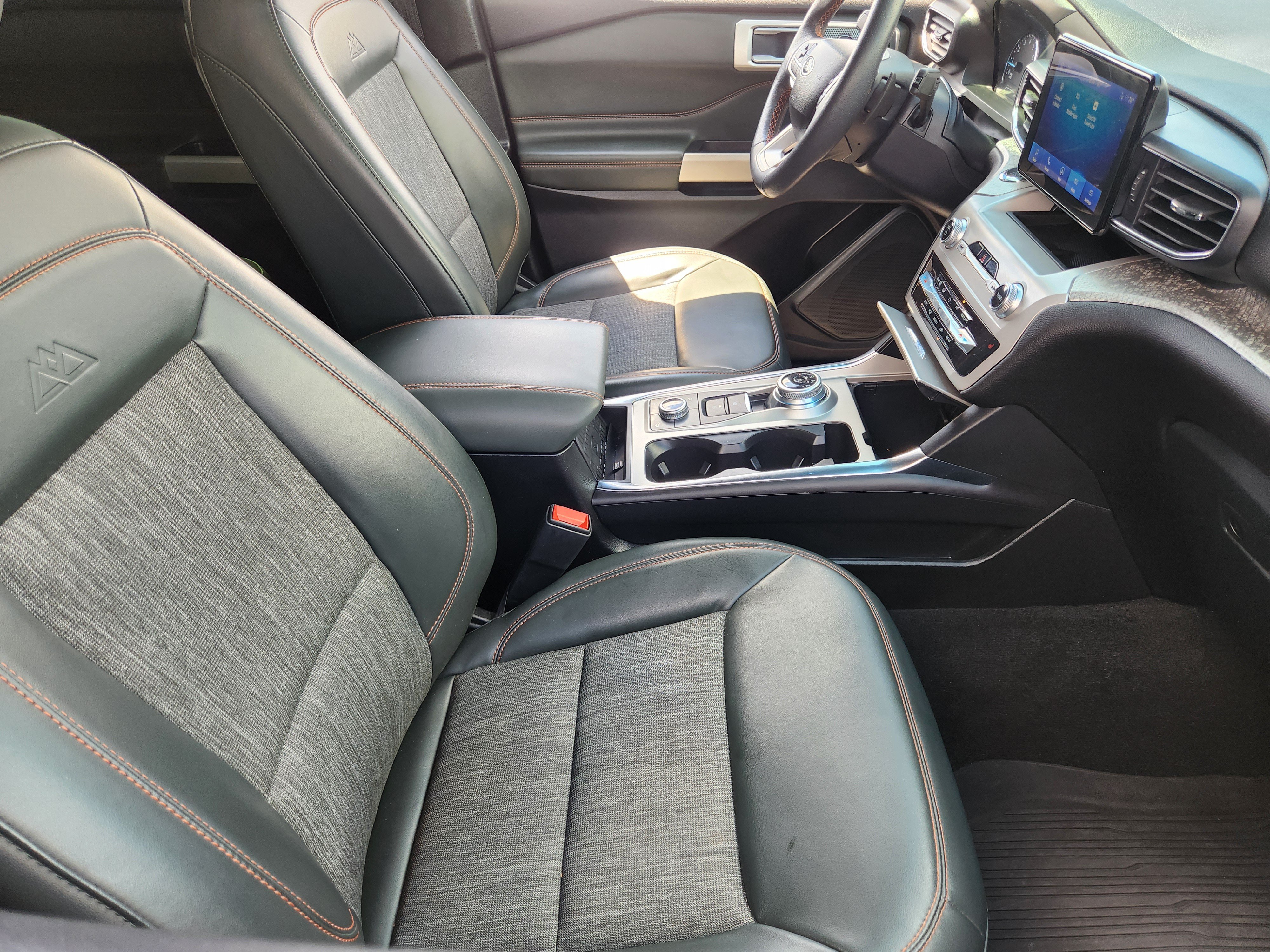 Used 2023 Ford Explorer Timberline w/ Timberline Technology Package AWD/4WD image 14