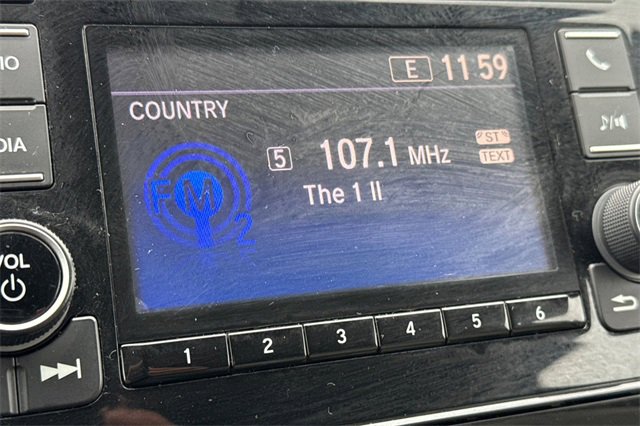 Used 2017 Honda CR-V LX image 26