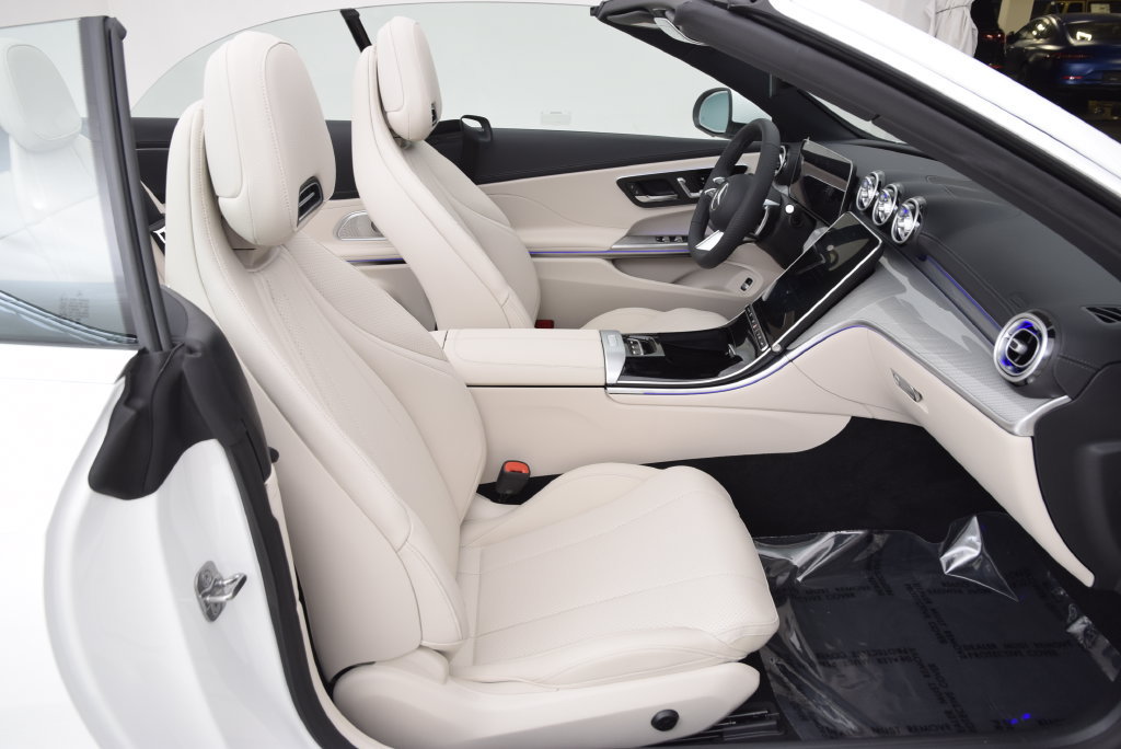New 2027 Mercedes-Benz CLE 300 4MATIC Cabriolet image 17