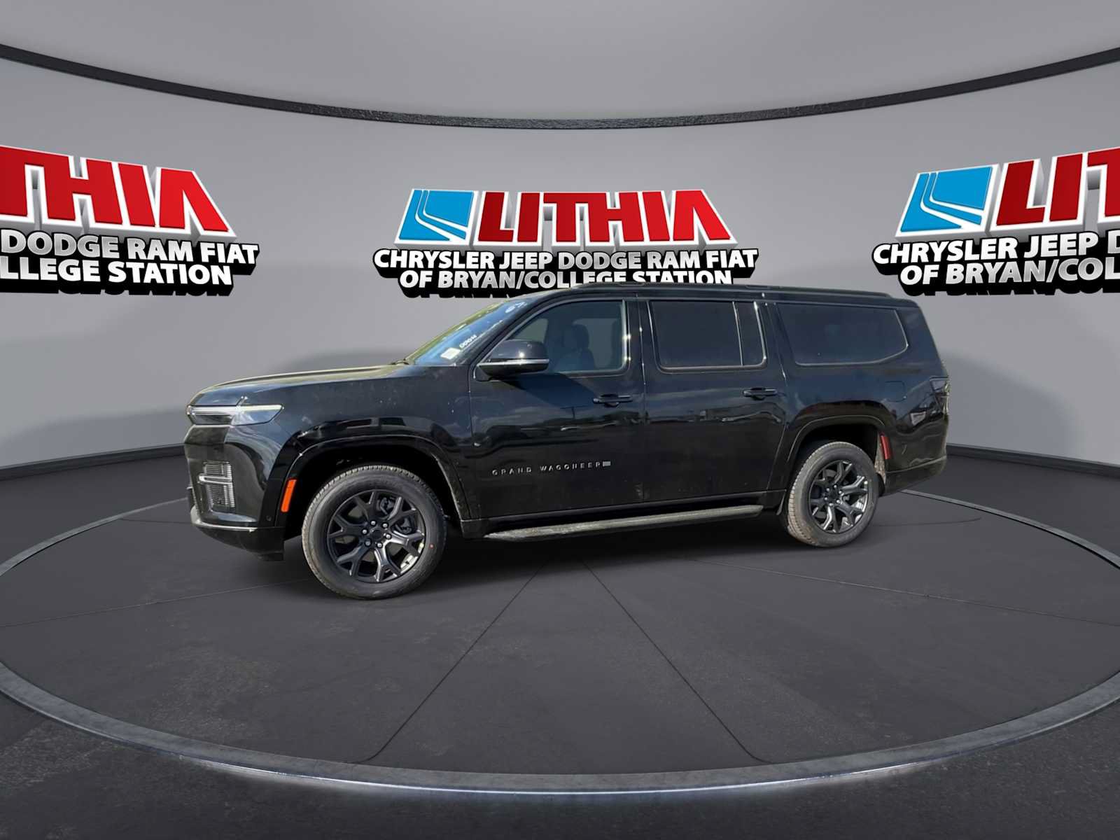 New 2026 Jeep Grand Wagoneer L Limited w/ Convenience Group I AWD/4WD image 5