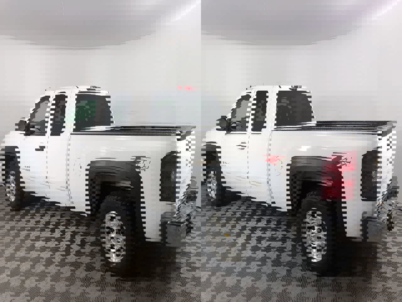 Used 2008 Chevrolet Silverado 1500 LT w/ Power Pack Plus image 6