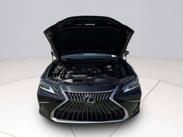 Used 2022 Lexus ES 250 w/ Premium Package AWD/4WD image 56