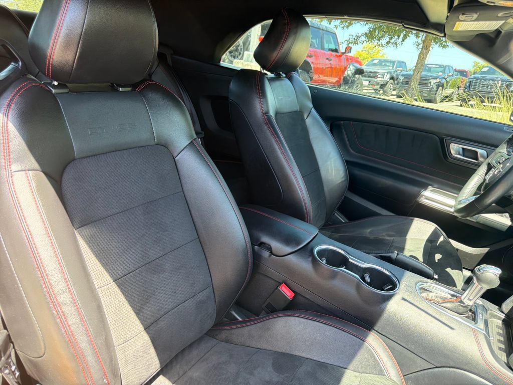 Used 2022 Ford Mustang GT Premium w/ Equipment Group 401A RWD image 35
