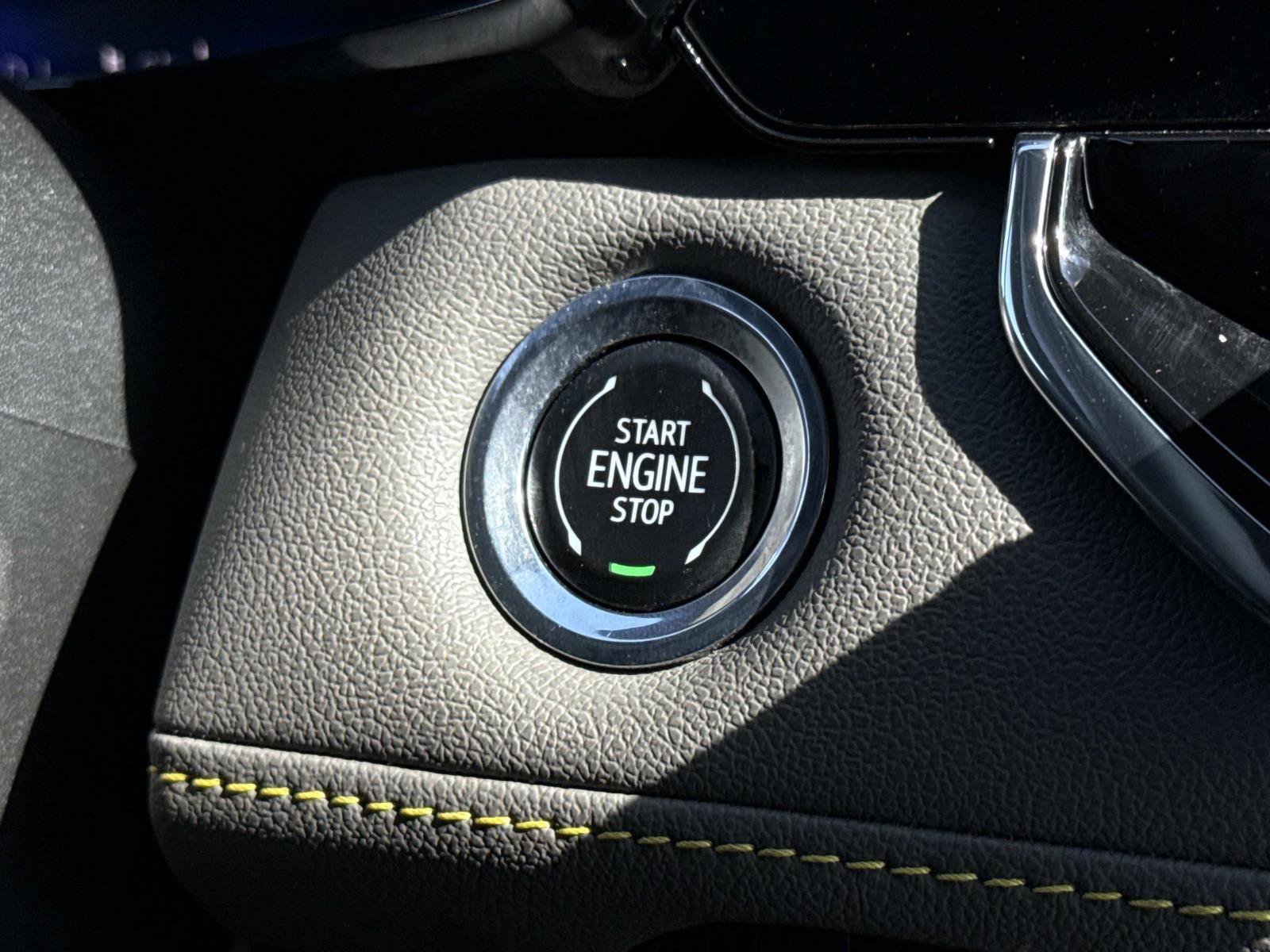 Used 2023 Chevrolet Colorado ZR2 w/ ZR2 Convenience Package III image 13