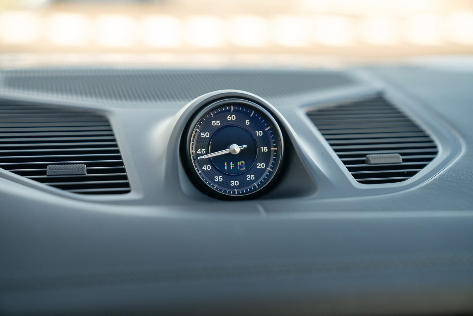 Used 2025 Porsche Cayenne image 17