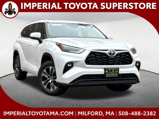 New 2026 Toyota Highlander XLE