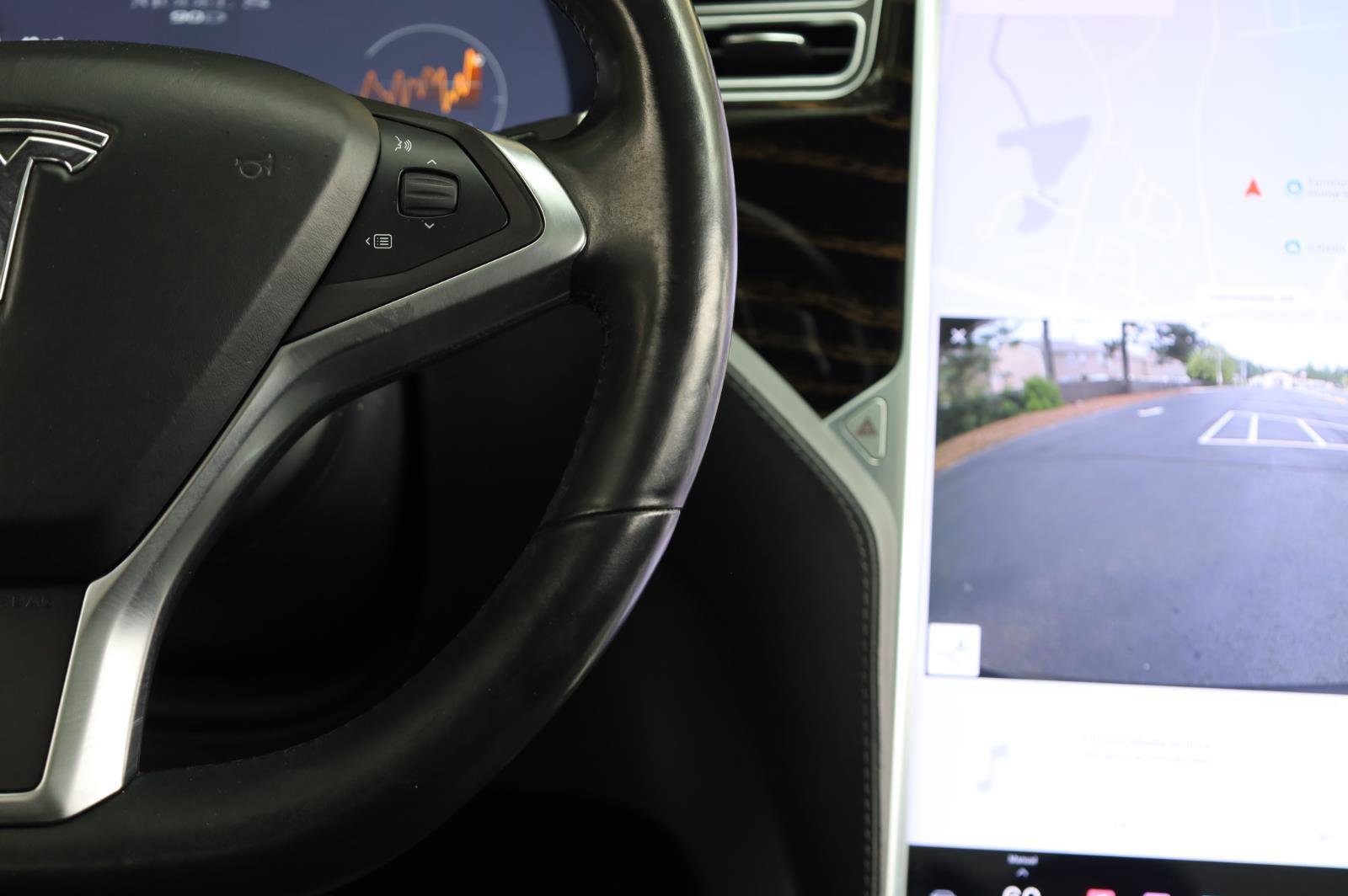 Used 2016 Tesla Model S 90D AWD/4WD image 32