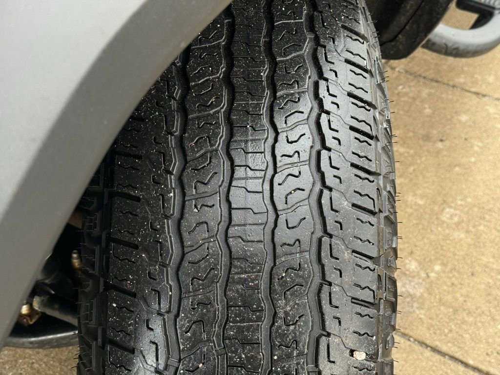 Used 2023 GMC Canyon AT4 w/ AT4 Premium Package image 11