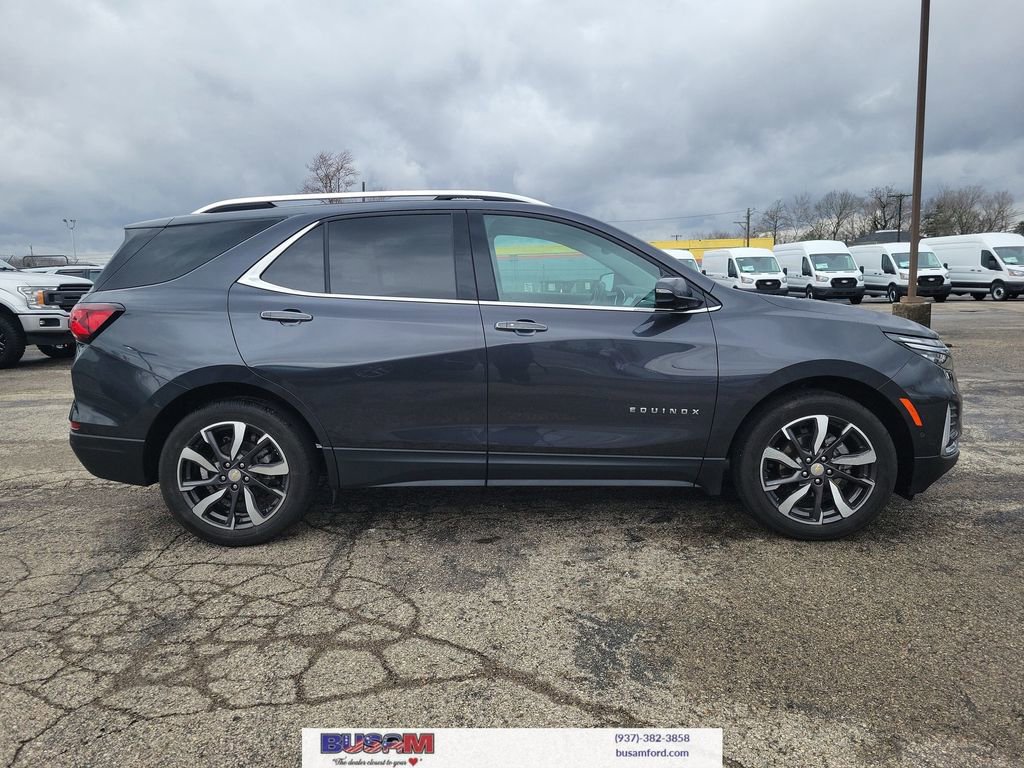 Used 2022 Chevrolet Equinox Premier image 32